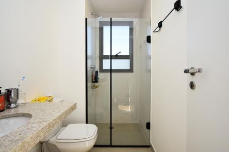 Apartamento à venda com 78m², 2 quartos e 1 vagaBanheiro da Suíte
