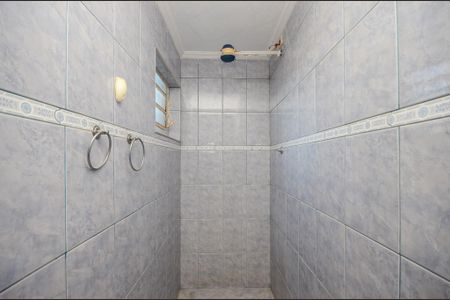 Casa à venda com 287m², 5 quartos e 2 vagas Casa à venda com 287m², 5 quartos e 2 vagasBanheiro - Casa 2