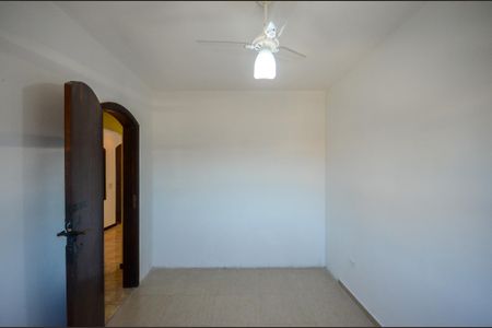 Casa à venda com 287m², 5 quartos e 2 vagas Casa à venda com 287m², 5 quartos e 2 vagasQuarto 1 - Casa 3