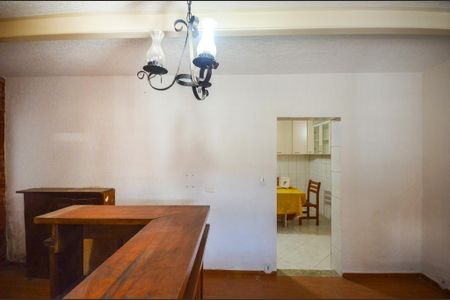 Casa à venda com 287m², 5 quartos e 2 vagas Casa à venda com 287m², 5 quartos e 2 vagasSala - Casa 1