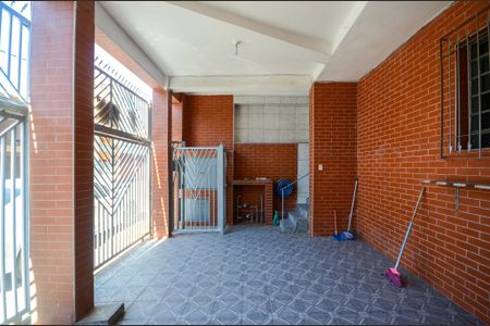 Casa à venda com 287m², 5 quartos e 2 vagas Casa à venda com 287m², 5 quartos e 2 vagasGaragem
