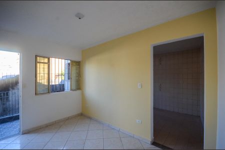Casa à venda com 287m², 5 quartos e 2 vagas Casa à venda com 287m², 5 quartos e 2 vagasSala - Casa 2