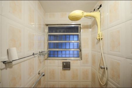 Casa à venda com 287m², 5 quartos e 2 vagas Casa à venda com 287m², 5 quartos e 2 vagasSuíte - Casa 1 - Banheiro