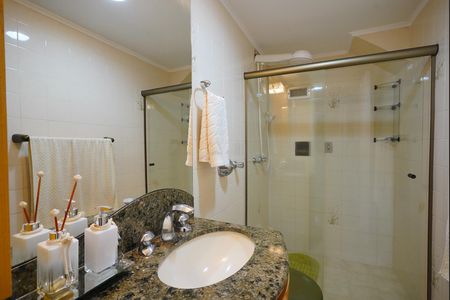 Apartamento à venda com 168m², 3 quartos e 2 vagas Apartamento à venda com 168m², 3 quartos e 2 vagasBanheiro
