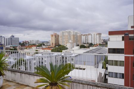 Apartamento à venda com 168m², 3 quartos e 2 vagas Apartamento à venda com 168m², 3 quartos e 2 vagasVista