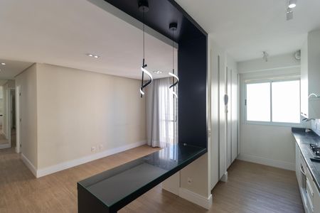 Cozinha de apartamento à venda com 2 quartos, 60m² em Jardim Santa Eudoxia, Campinas
