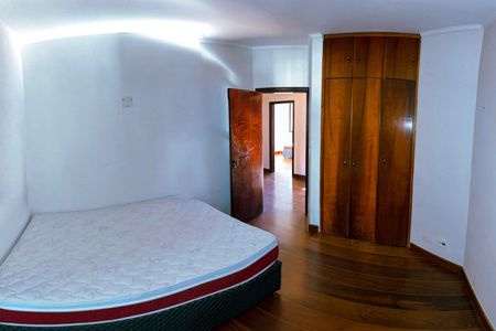 Apartamento para alugar com 180m², 5 quartos e 3 vagas