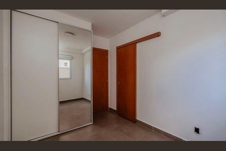 Quarto de apartamento para alugar com 2 quartos, 73m² em Buritis, Belo Horizonte