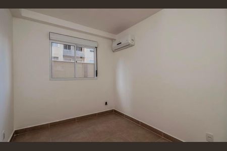 Quarto de apartamento para alugar com 2 quartos, 75m² em Buritis, Belo Horizonte