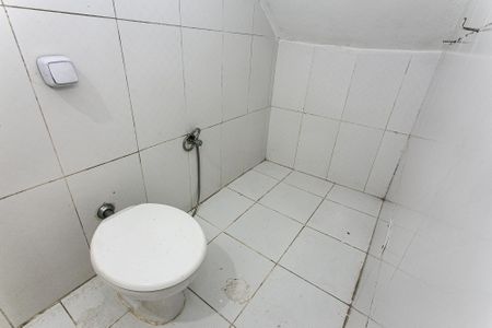 Casa de condomínio para alugar com 80m², 2 quartos e 1 vaga Casa de condomínio para alugar com 80m², 2 quartos e 1 vagaBanheiro