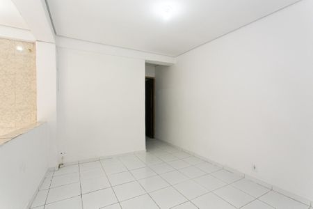 Sala de casa de condomínio para alugar com 2 quartos, 80m² em Vila Esperança, São Paulo