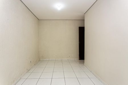 Quarto 1 de casa de condomínio para alugar com 2 quartos, 80m² em Vila Esperança, São Paulo