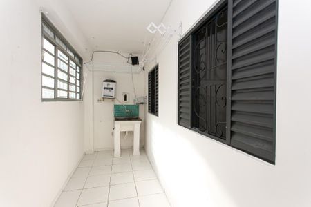 Área de Serviço de casa de condomínio para alugar com 2 quartos, 80m² em Vila Esperança, São Paulo