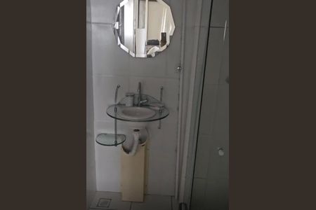 Banheiro de apartamento para alugar com 2 quartos, 49m² em Jardim América, Rio de Janeiro