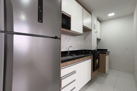 Apartamento para alugar com 37m², 2 quartos e 1 vaga Apartamento para alugar com 37m², 2 quartos e 1 vagaCozinha e Área de Serviço