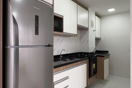 Apartamento para alugar com 37m², 2 quartos e 1 vaga Apartamento para alugar com 37m², 2 quartos e 1 vagaCozinha e Área de Serviço