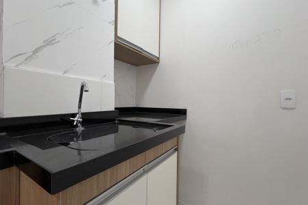 Apartamento para alugar com 37m², 2 quartos e 1 vaga Apartamento para alugar com 37m², 2 quartos e 1 vagaCozinha e Área de Serviço