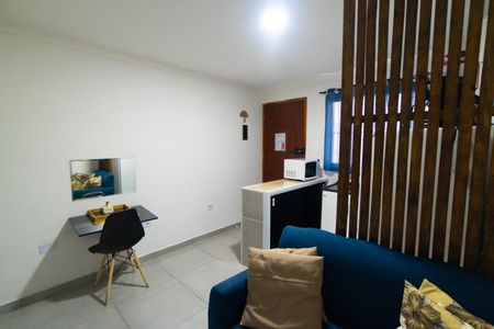 Sala/Cozinha de kitnet/studio para alugar com 1 quarto, 35m² em Jardim Jabaquara, São Paulo