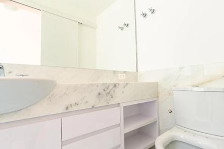 Apartamento para alugar com 156m², 4 quartos e 3 vagas Apartamento para alugar com 156m², 4 quartos e 3 vagasSuíte 2 - Banheiro