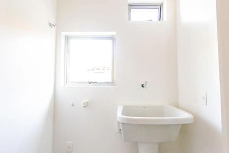 Cozinha e Área de Serviço de apartamento para alugar com 4 quartos, 156m² em Nova Suíça, Belo Horizonte