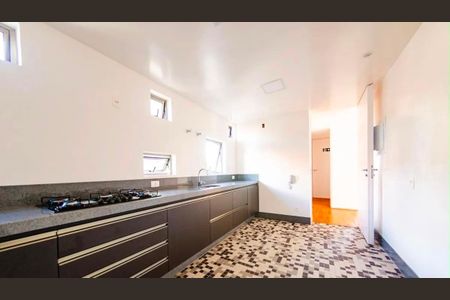 Cozinha e Área de Serviço de apartamento para alugar com 4 quartos, 156m² em Nova Suíça, Belo Horizonte
