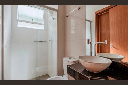 Apartamento para alugar com 77m², 2 quartos e 1 vaga