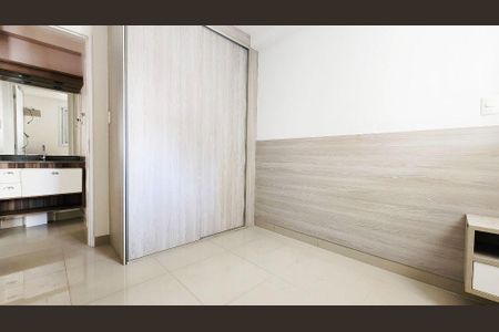 Apartamento à venda com 40m², 1 quarto e 1 vaga