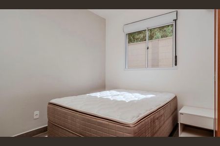 Quarto de apartamento para alugar com 2 quartos, 78m² em Buritis, Belo Horizonte