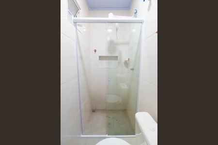 Banheiro de kitnet/studio para alugar com 1 quarto, 35m² em Jardim Jabaquara, São Paulo