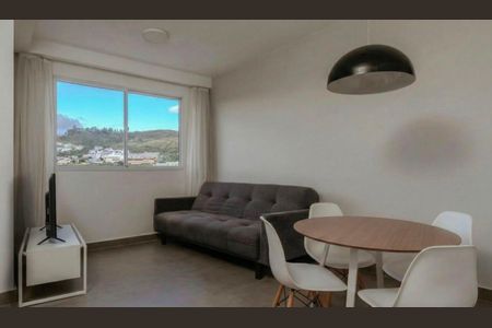 Sala de apartamento para alugar com 2 quartos, 95m² em Buritis, Belo Horizonte