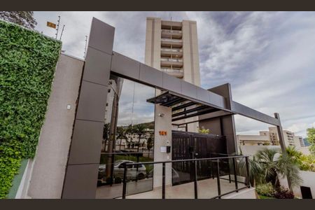 Apartamento para alugar com 95m², 2 quartos e 1 vaga