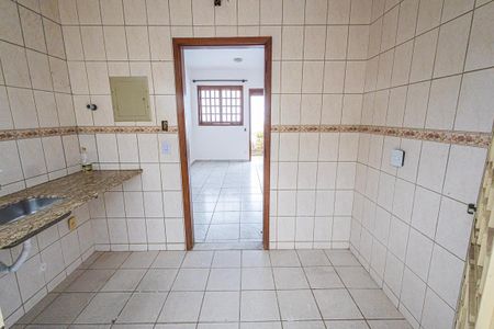 Cozinha de casa de condomínio para alugar com 3 quartos, 60m² em Copacabana, Belo Horizonte