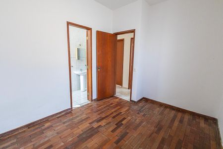 Casa de condomínio para alugar com 60m², 3 quartos e 1 vaga Casa de condomínio para alugar com 60m², 3 quartos e 1 vagaSuíte