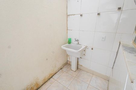 Casa de condomínio para alugar com 60m², 3 quartos e 1 vaga Casa de condomínio para alugar com 60m², 3 quartos e 1 vagaÁrea de serviço
