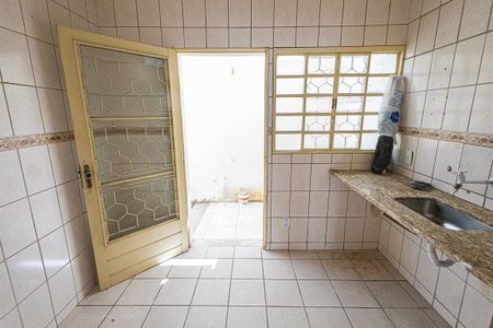 Cozinha de casa de condomínio para alugar com 3 quartos, 60m² em Copacabana, Belo Horizonte