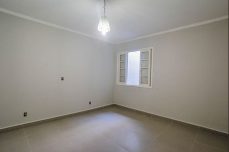 Casa para alugar com 150m², 3 quartos e 2 vagas Casa para alugar com 150m², 3 quartos e 2 vagasQuarto 1