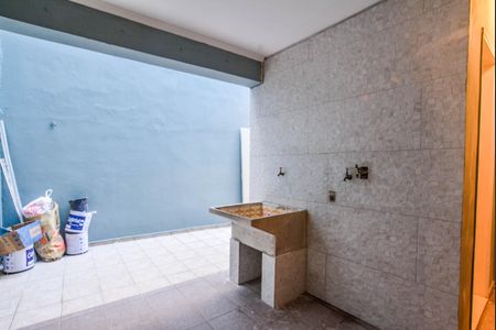 Casa para alugar com 150m², 3 quartos e 2 vagas Casa para alugar com 150m², 3 quartos e 2 vagasÁrea de Serviço