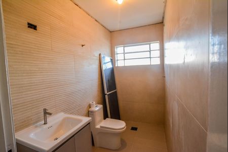 Casa para alugar com 150m², 3 quartos e 2 vagas Casa para alugar com 150m², 3 quartos e 2 vagasBanheiro da Suíte