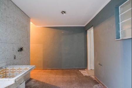 Área de Serviço de casa para alugar com 3 quartos, 150m² em Vila Camilópolis, Santo André