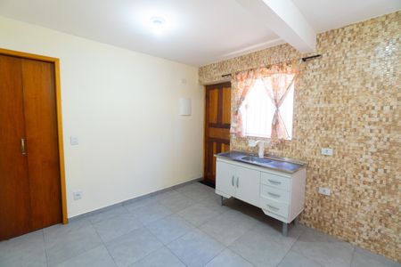 Sala/Cozinha de casa para alugar com 1 quarto, 35m² em Parque Jabaquara, São Paulo