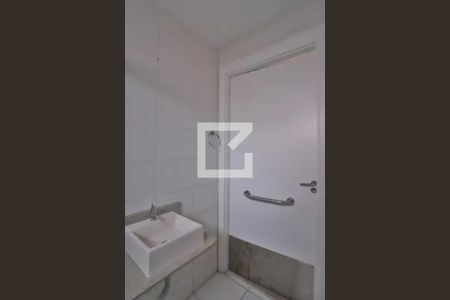 Apartamento para alugar com 40m², 2 quartos e 1 vaga Apartamento para alugar com 40m², 2 quartos e 1 vagaBanheiro