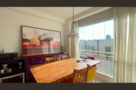 Apartamento à venda com 65m², 2 quartos e 1 vaga Apartamento à venda com 65m², 2 quartos e 1 vagaSala de Jantar