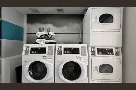 Apartamento à venda com 65m², 2 quartos e 1 vaga Apartamento à venda com 65m², 2 quartos e 1 vagaLavanderia