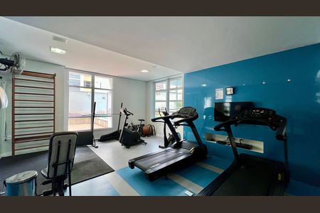 Apartamento à venda com 65m², 2 quartos e 1 vaga Apartamento à venda com 65m², 2 quartos e 1 vagaAcademia