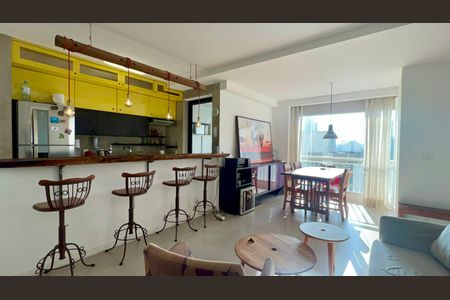 Apartamento à venda com 65m², 2 quartos e 1 vaga Apartamento à venda com 65m², 2 quartos e 1 vagaSala