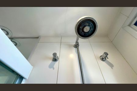 Apartamento à venda com 65m², 2 quartos e 1 vaga Apartamento à venda com 65m², 2 quartos e 1 vagaBanheiro da Suíte