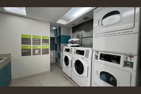 Apartamento à venda com 65m², 2 quartos e 1 vaga Apartamento à venda com 65m², 2 quartos e 1 vagaLavanderia