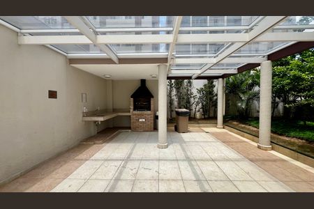 Apartamento à venda com 65m², 2 quartos e 1 vaga Apartamento à venda com 65m², 2 quartos e 1 vagaChurrasqueira