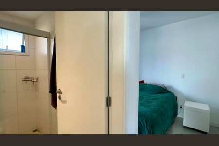 Apartamento à venda com 65m², 2 quartos e 1 vaga Apartamento à venda com 65m², 2 quartos e 1 vagaSuite