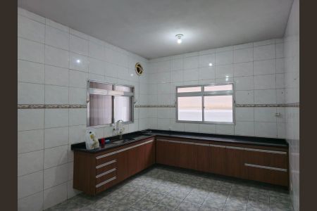 Casa para alugar com 245m², 4 quartos e 1 vaga Casa para alugar com 245m², 4 quartos e 1 vagaCozinha
